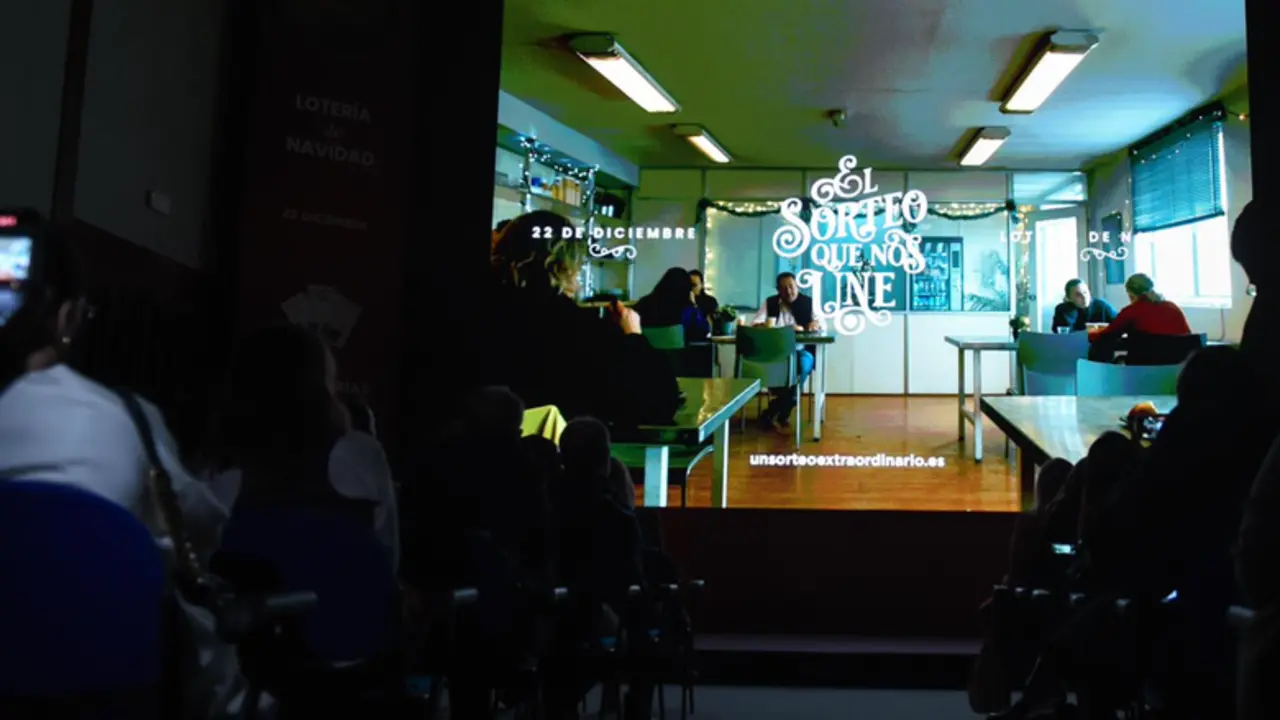  Archivo - Im&aacute;genes de la campa&ntilde;a publicitaria que difundir&aacute; el Sorteo Extraordinario de Navidad 2022, en la Real Casa de la Moneda, a 10 de noviembre de 2022, en Madrid (Espa&ntilde;a). En el acto que da a conocer p&uacute;blicamente la campa&ntilde;a publicitaria se emite el - Gustavo Valiente - Europa Press - Archivo 