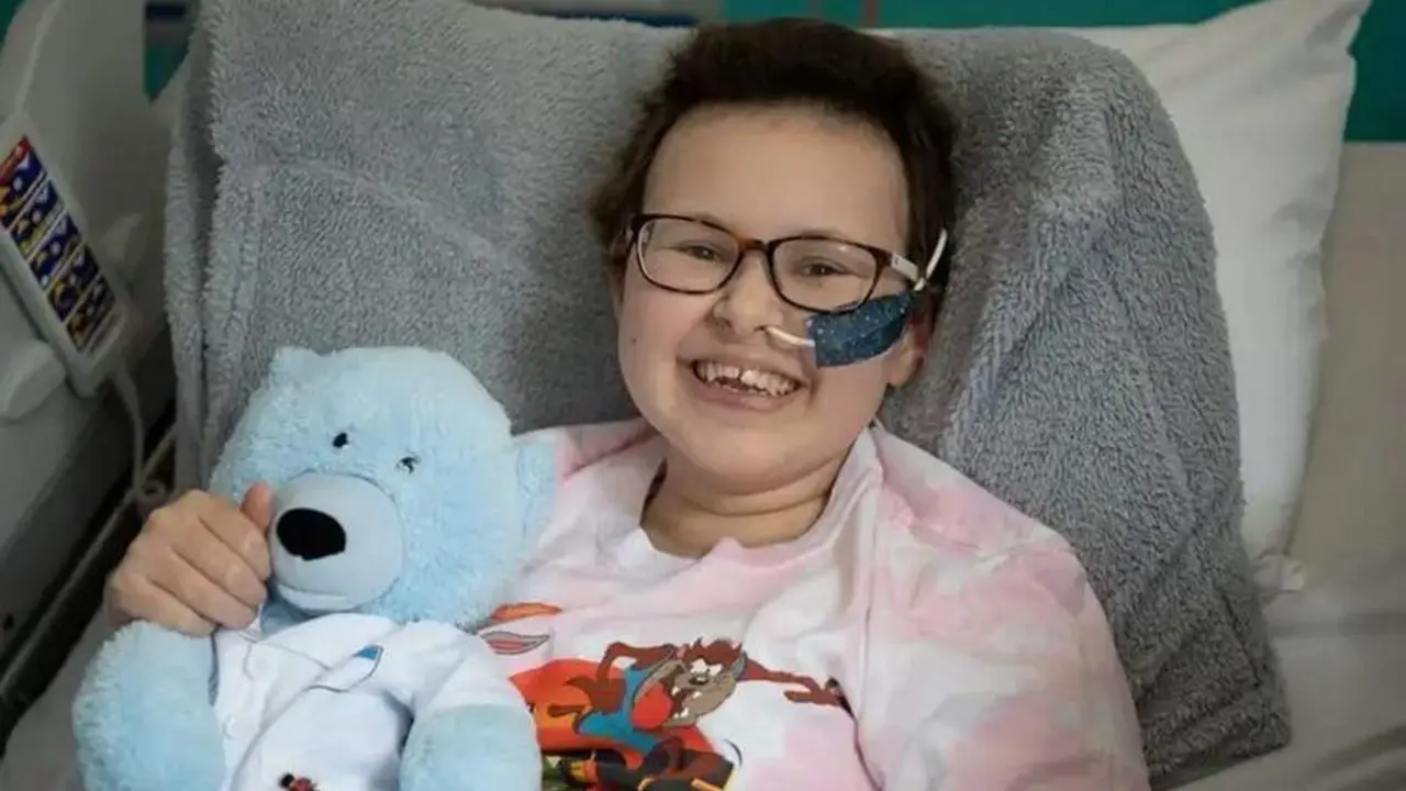  La peque&ntilde;a Alyssa de 13 a&ntilde;os 