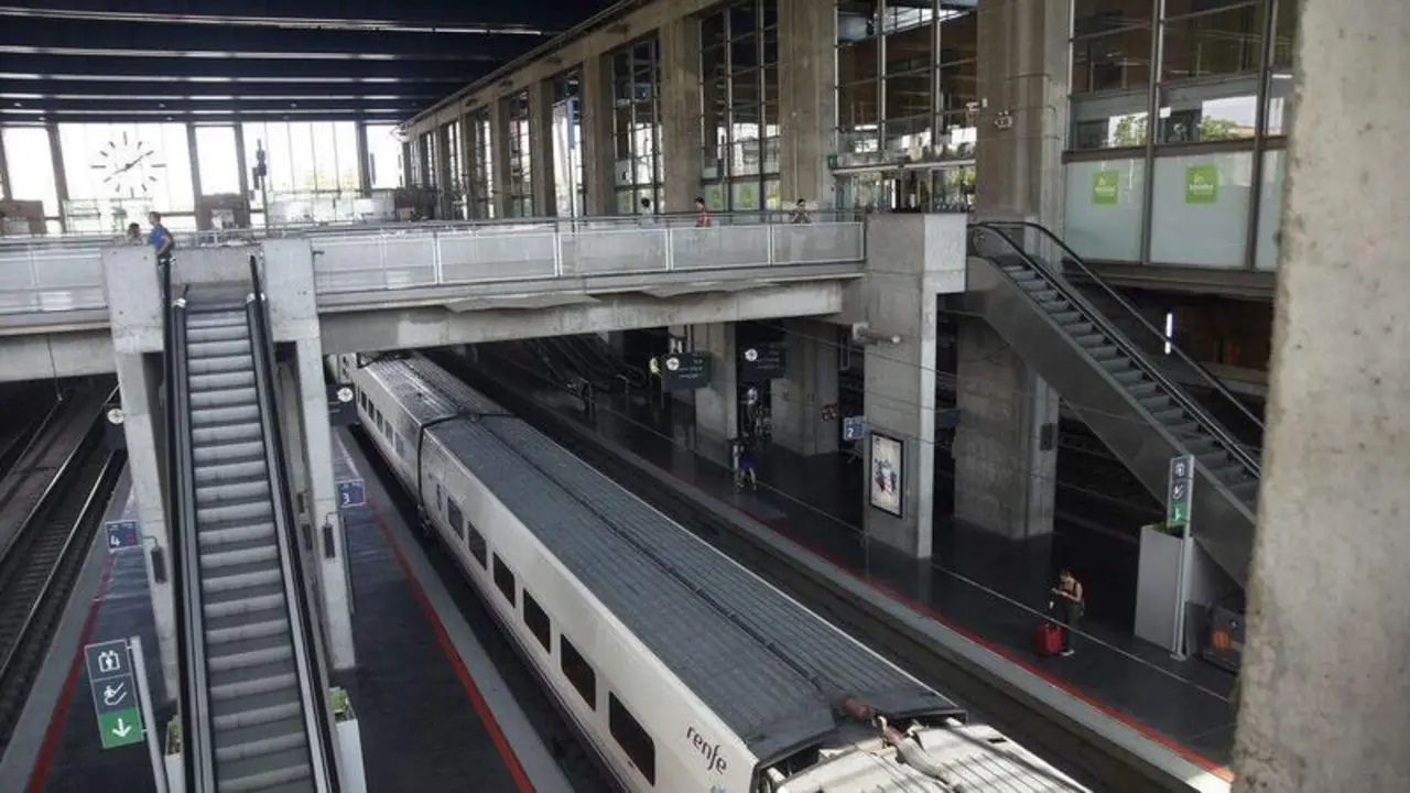  Estaci&oacute;n de Renfe de C&oacute;rdoba 