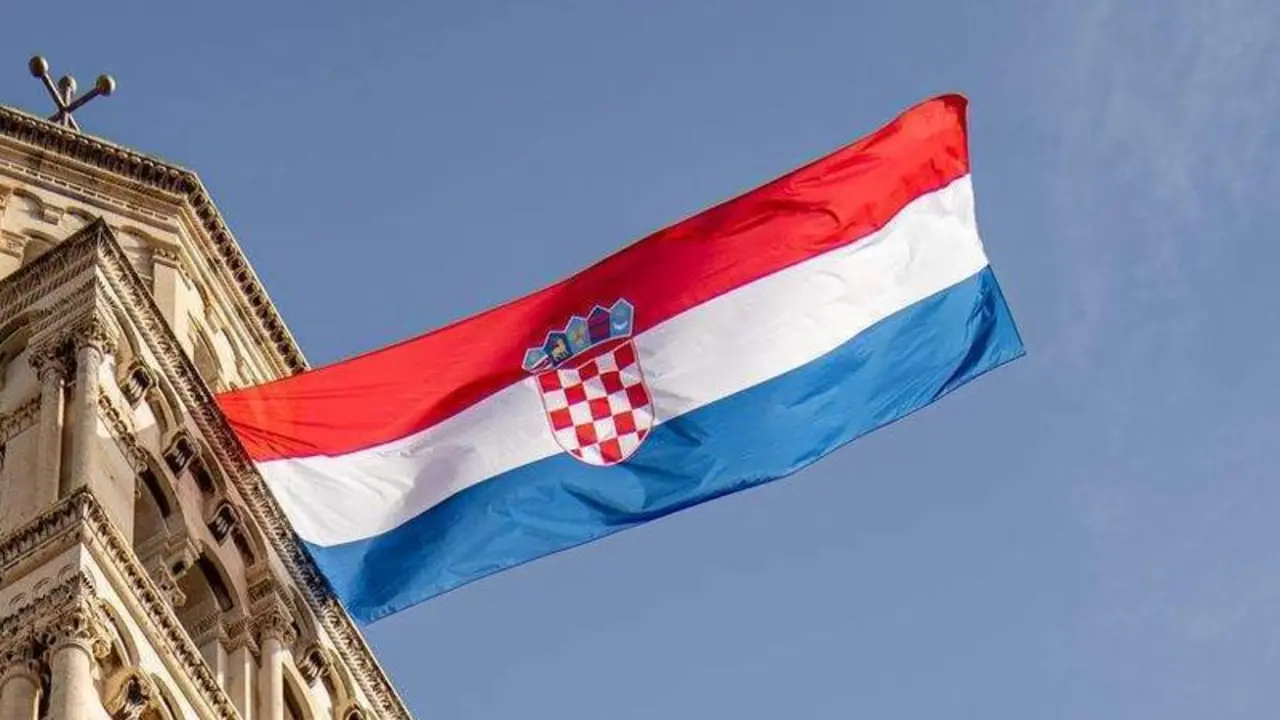  Bandera de Croacia 