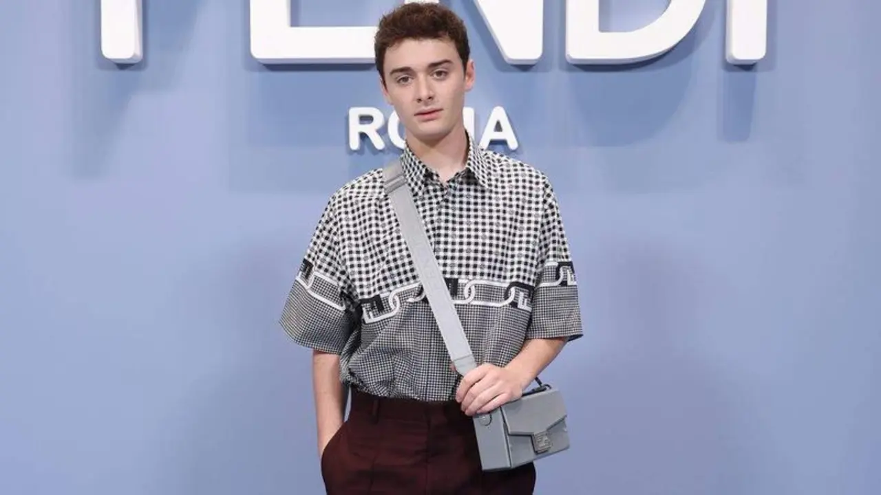  El actor Noah Schnapp, durante la semana de la moda de Mil&aacute;n 