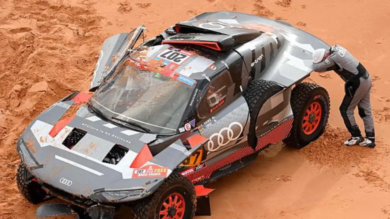  Carlos Sainz&nbsp;y Joan Barreda&nbsp;han sufrido sendos accidentes en la etapa 9 