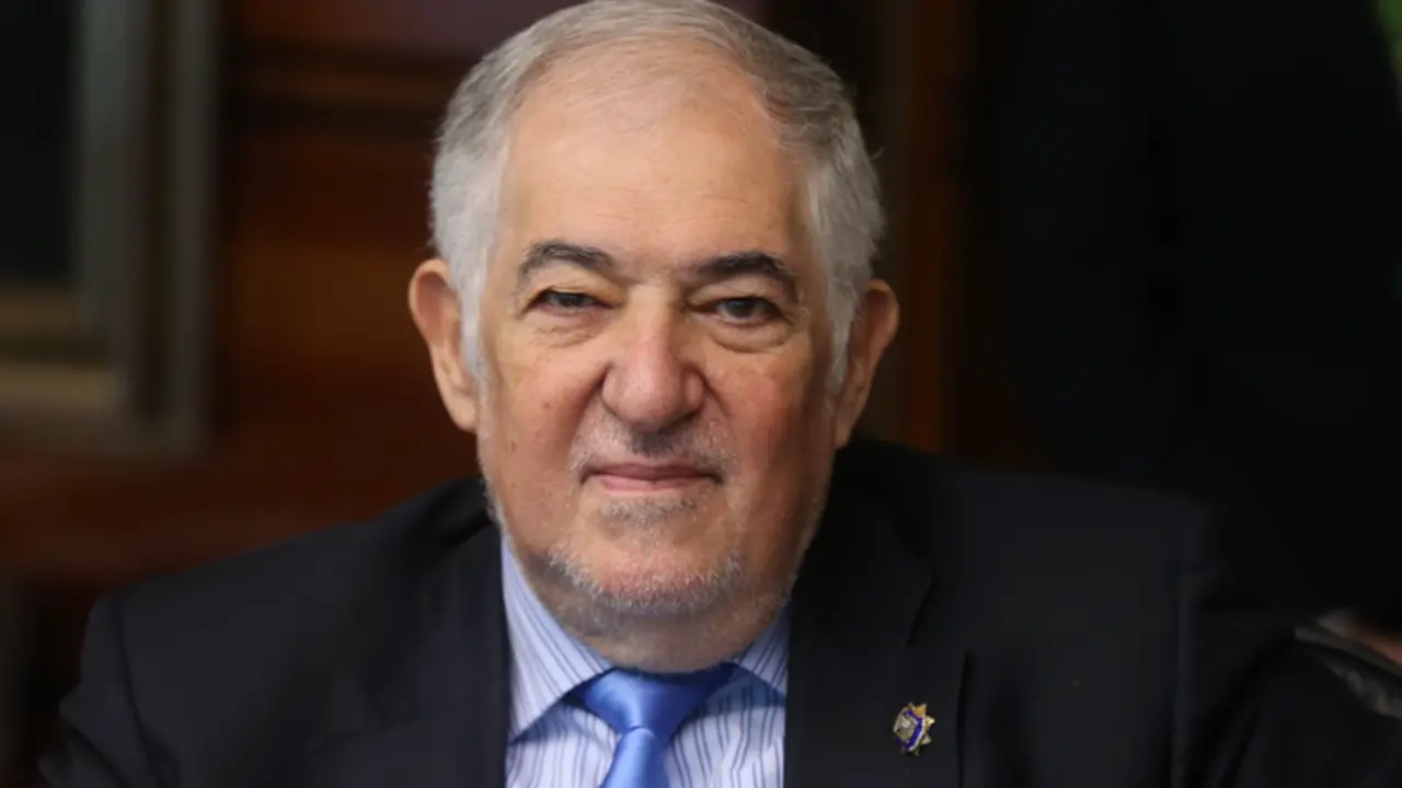  Archivo - El magustrado del TC C&aacute;ndido Conde-Pumpido - Isabel Infantes - Europa Press - Archivo 