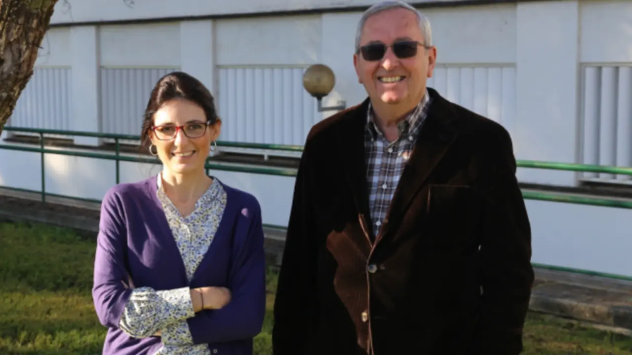  Los investigadores del Departamento de Agronom&iacute;a Mar&iacute;a Benlloch y Ricardo Fern&aacute;ndez Escobar 