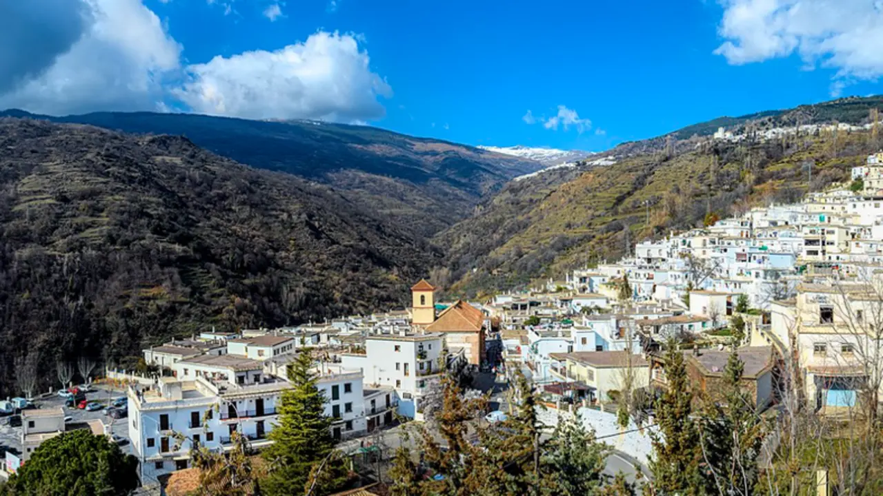  Pampaneira, pueblo de Granada en el que encontrar el amor 