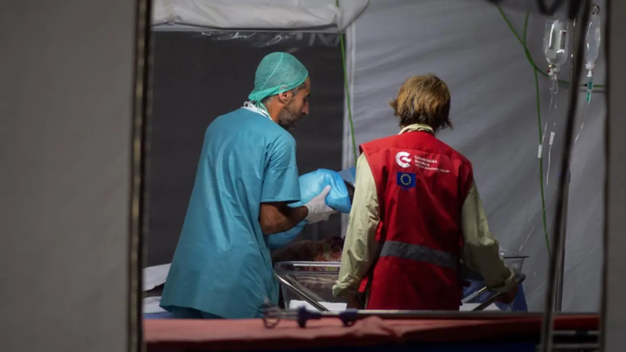  Archivo - Personal sanitario del equipo START en Mozambique en abril de 2019 - AECID/MIGUEL LIZANA - Archivo 