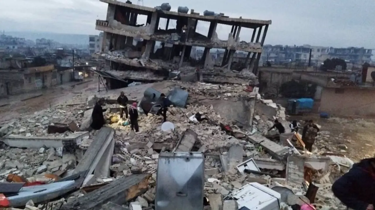  Terremoto en Turqu&iacute;a - COMIT&Eacute; DE EMERGENCIA 