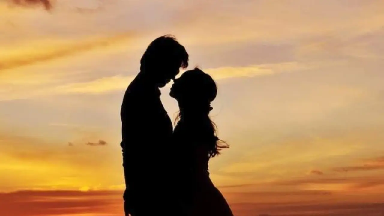  Pareja de enamorados 