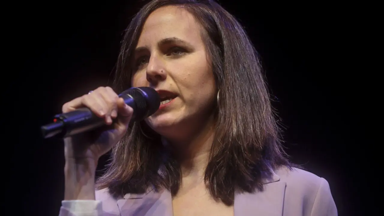  La secretaria general de Podemos y ministra de Derechos Sociales y Agenda 2030, Ione Belarra, participa en un acto de la ruta 'La fuerza que transforma', en el Teatre Micalet, a 11 de febrero de 2023, en Valencia, Comunidad de Valencia (Espa&ntilde;a). - Rober Solsona - Europa Press 