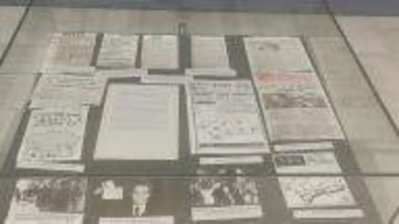  Una de las vitrinas de la exposici&oacute;n &lsquo;Blas Infante: el camino de la autonom&iacute;a de Andaluc&iacute;a&rsquo; 