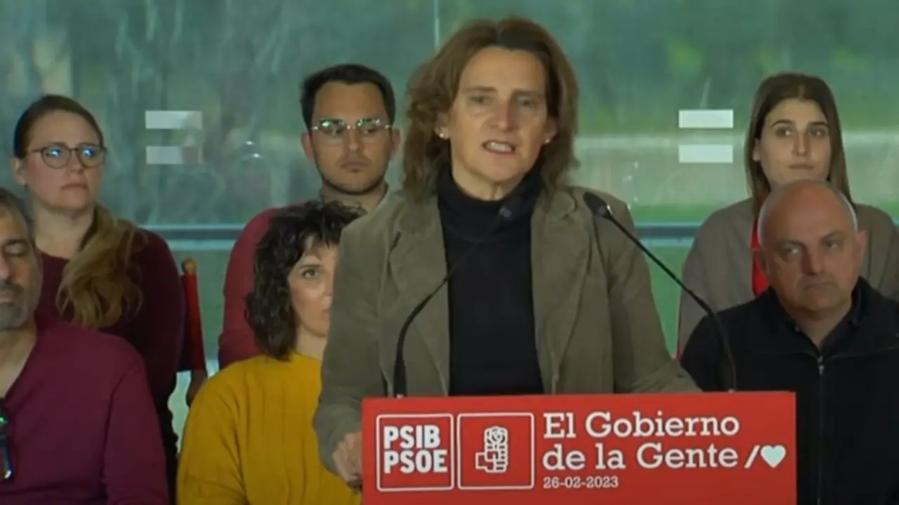  La vicepresidenta tercera del Gobierno de Espa&ntilde;a y ministra para la Transici&oacute;n Ecol&oacute;gica y el Reto Demogr&aacute;fico, Teresa Ribera, en Palma - PSOE 