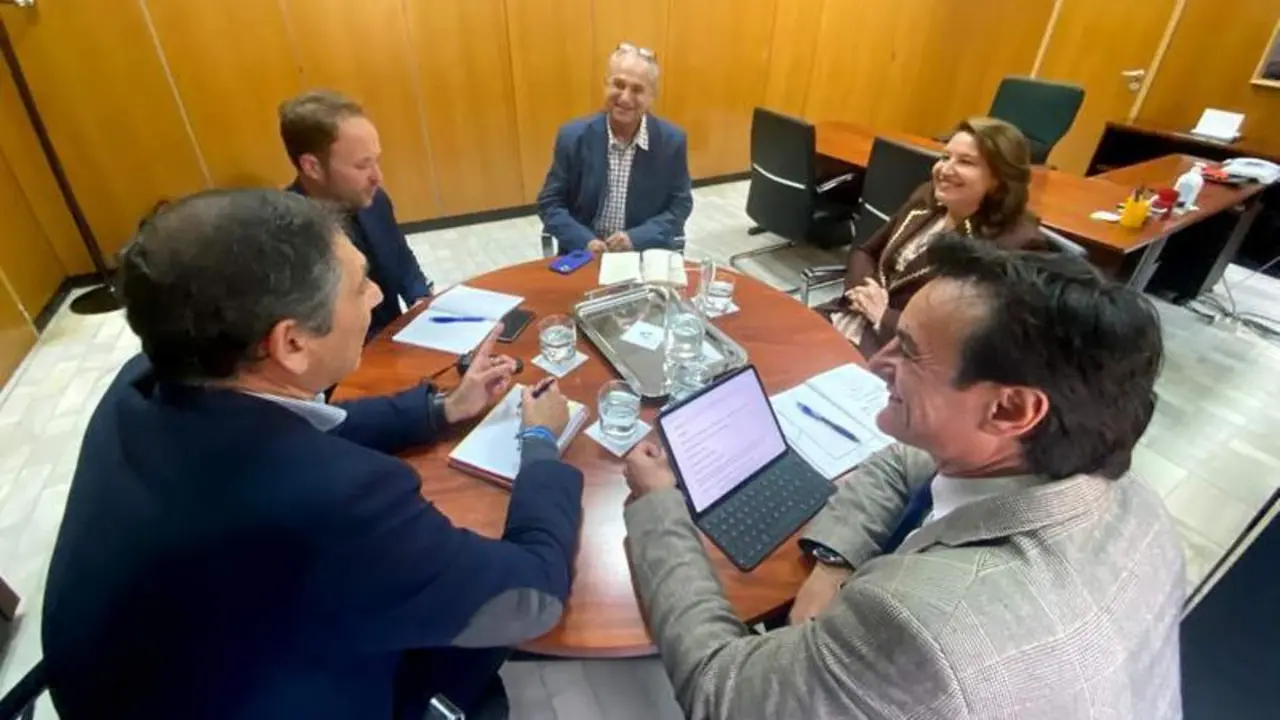  230310_reunion Israel agua 2 