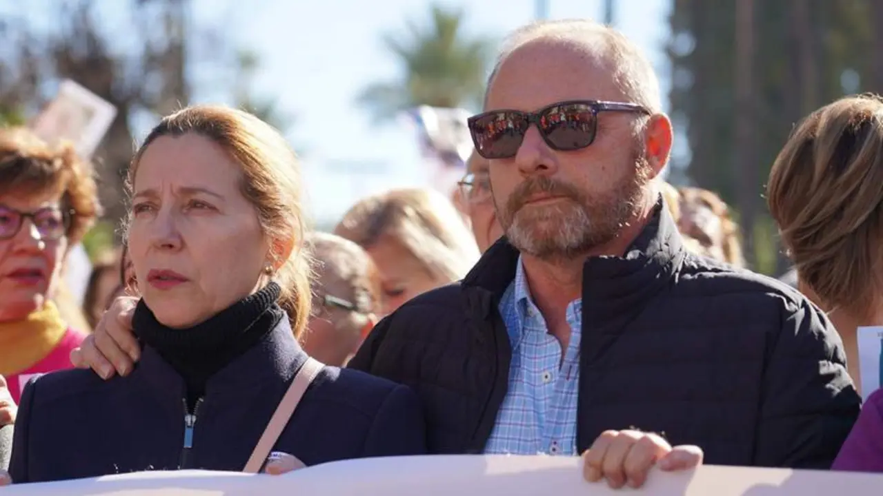  Los padres de la joven, Antonio del Castillo y Eva Casanueva 