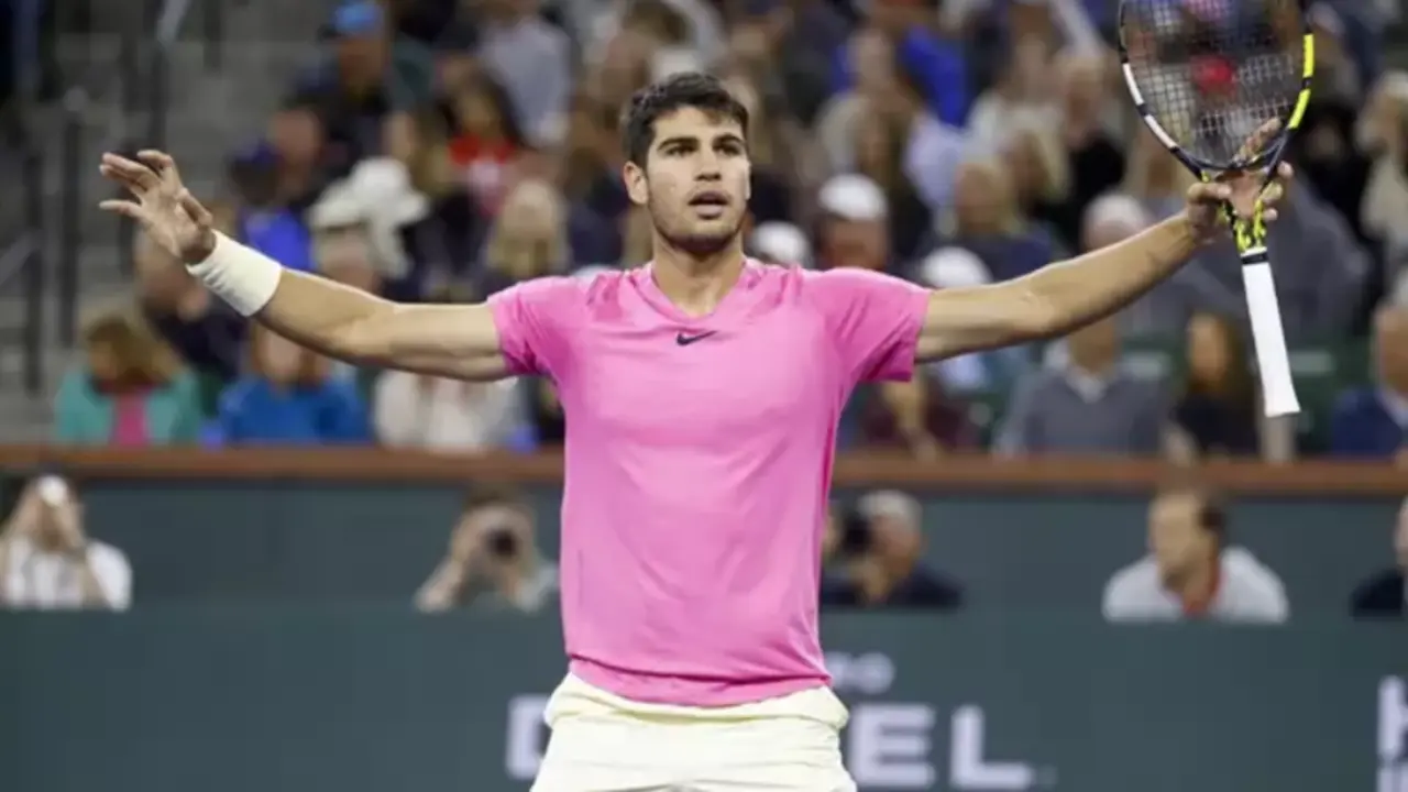  Carlos Alcaraz tras vencer en cuartos de Indian Wells 