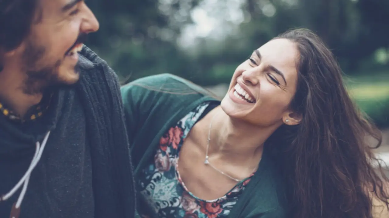  Archivo - Felicidad, relaciones - COMUNICACI&Oacute;N SANITAS - Archivo 