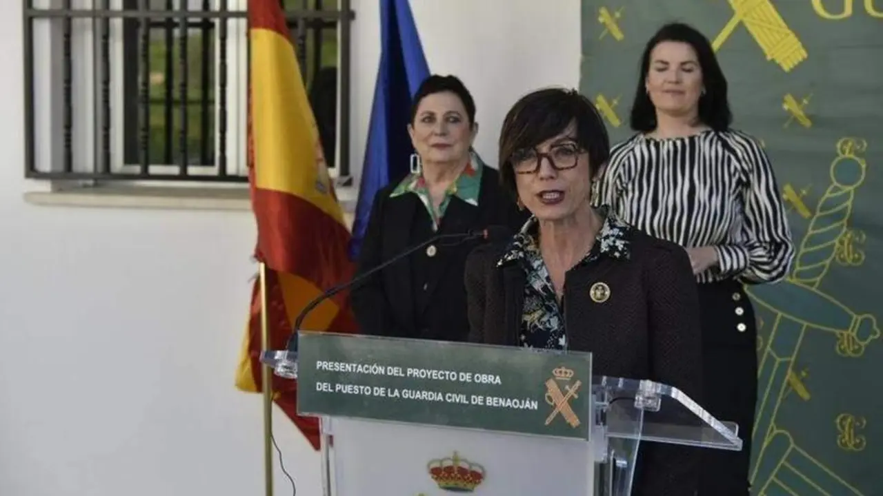  Mar&iacute;a G&aacute;mez dimite como directora de la Guardia Civil 