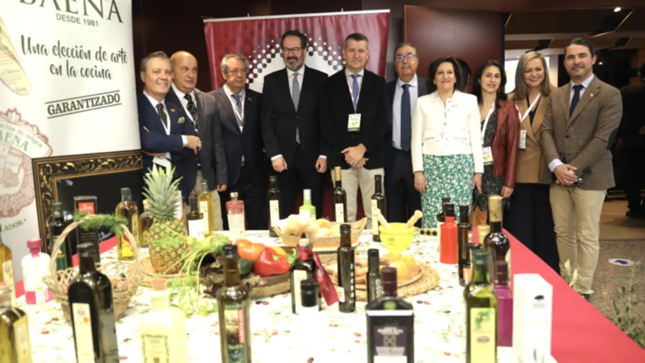  Autoridades asistentes a la inauguraci&oacute;n de las jornadas 