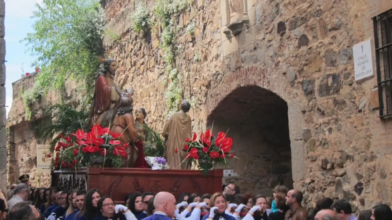  Archivo - Imagen de archivo de la procesi&oacute;n de La Burrina el Domingo de Ramos de 2018 - EUROPA PRESS - Archivo 