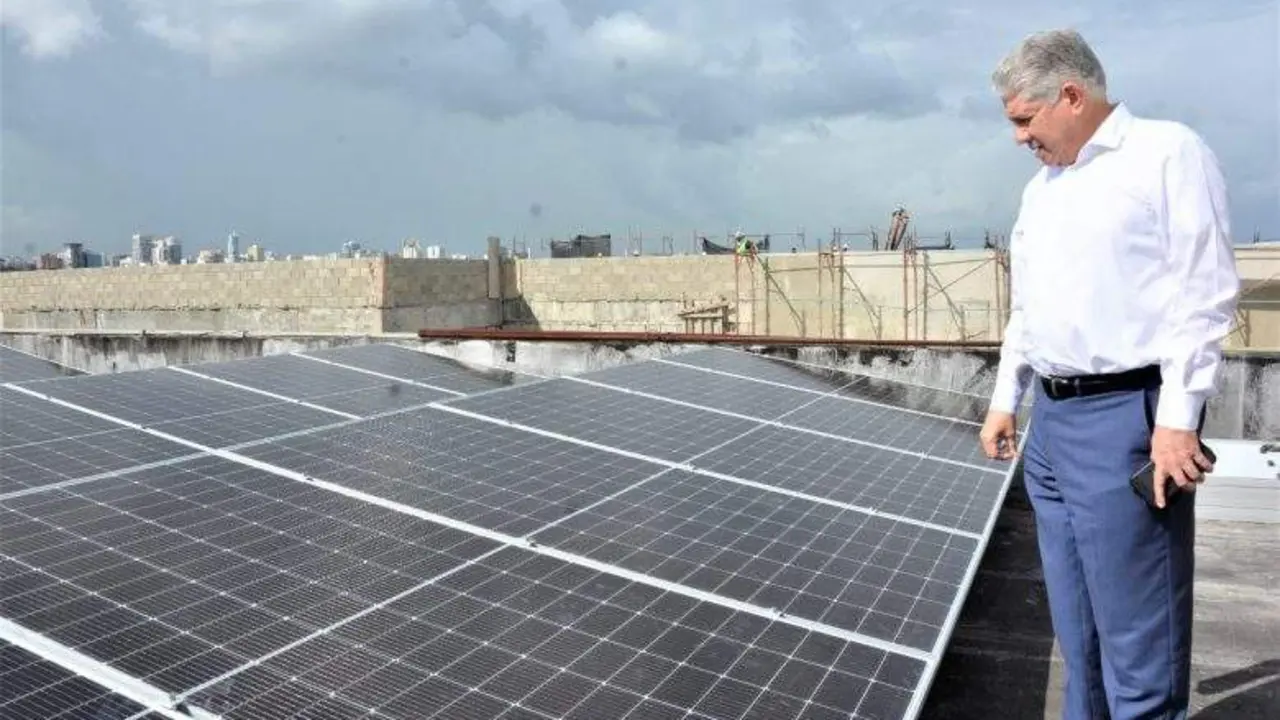  Paneles solares en el Senado 