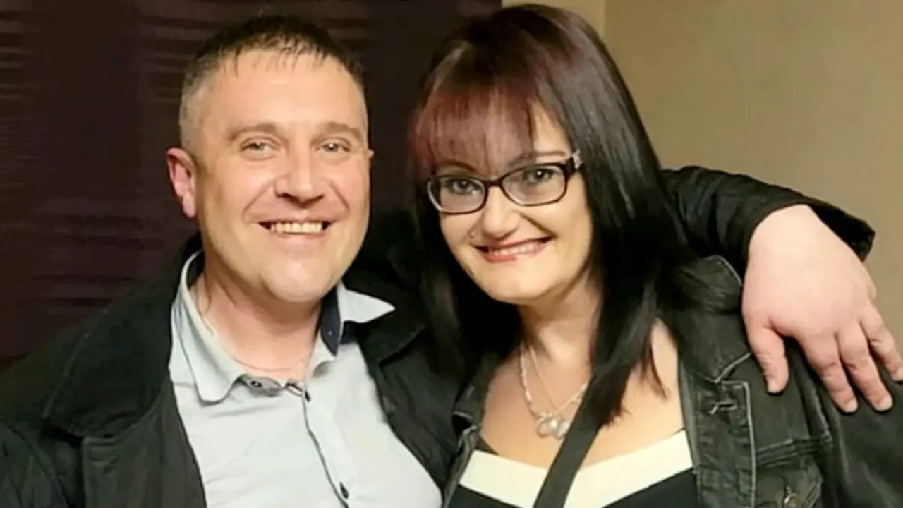  Nextdoor lovers Chris Place and Michelle Tooby &ndash; SWNS 