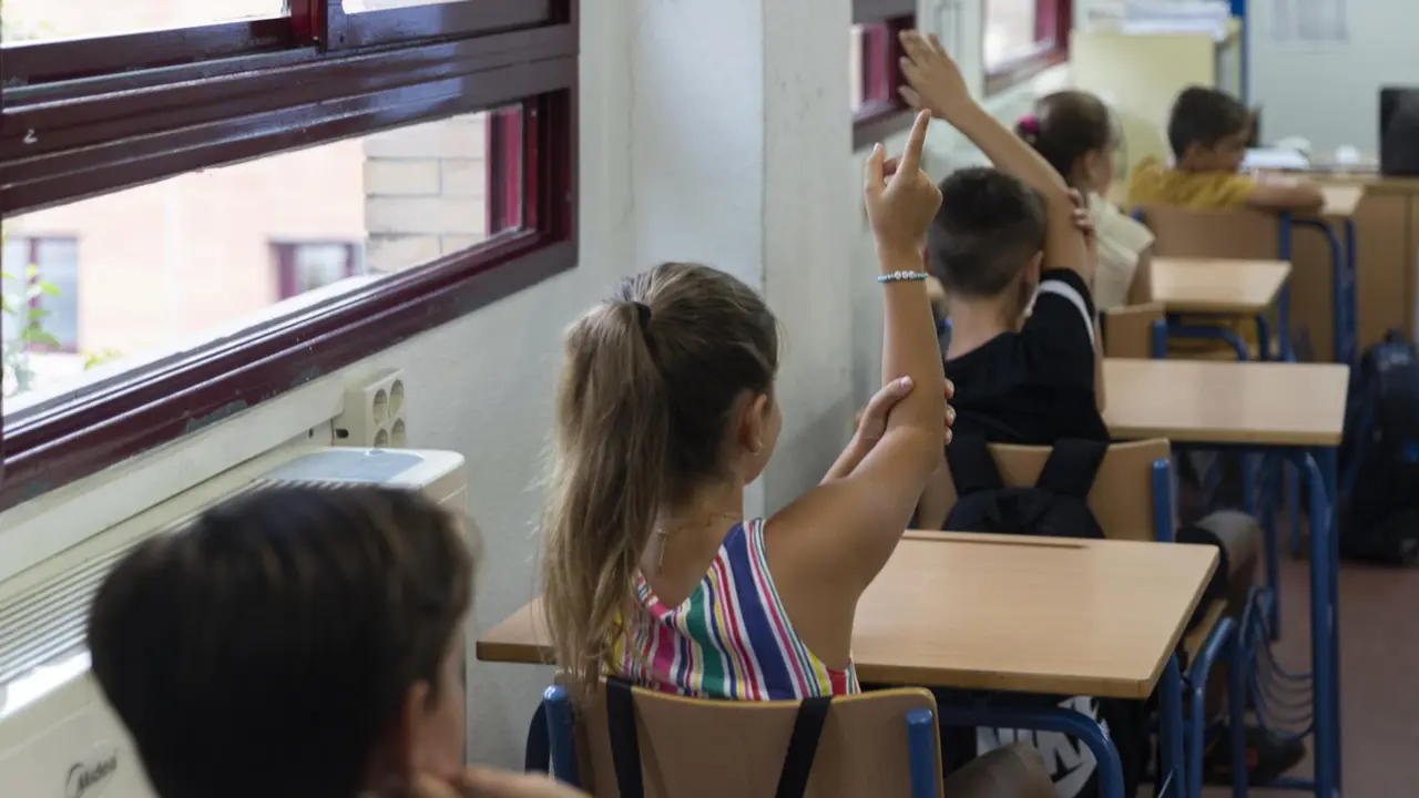  Archivo - Alumnos - Mar&iacute;a Jos&eacute; L&oacute;pez - Europa Press - Archivo 