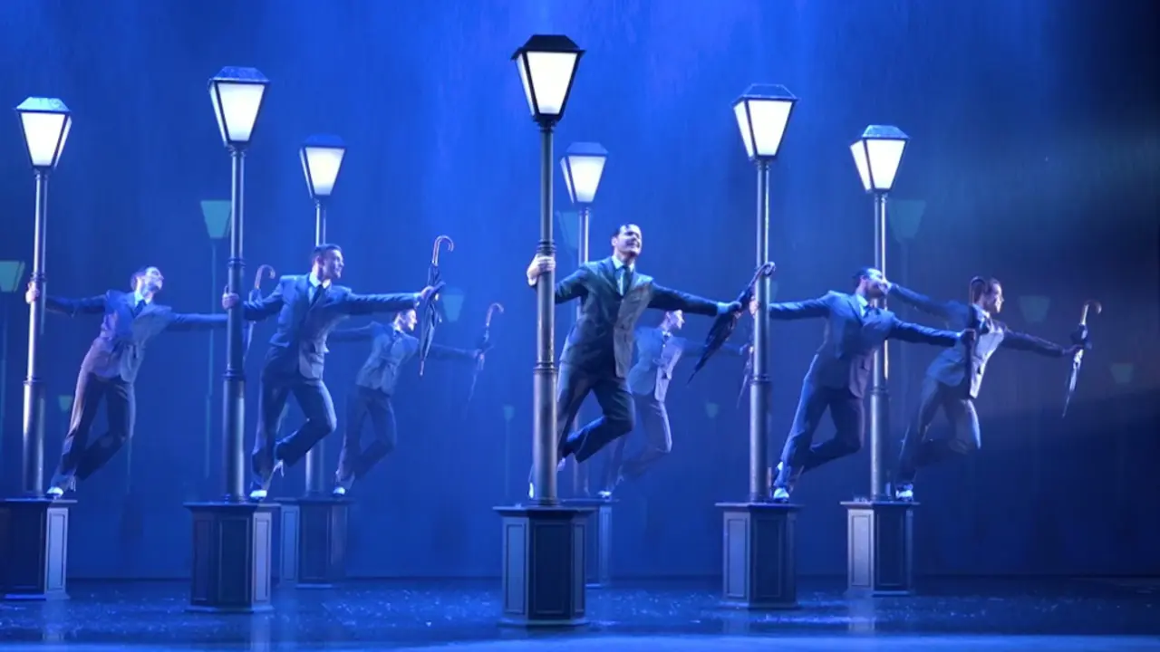  Imagen del musical &ldquo;Cantando bajo la lluvia&rdquo; 