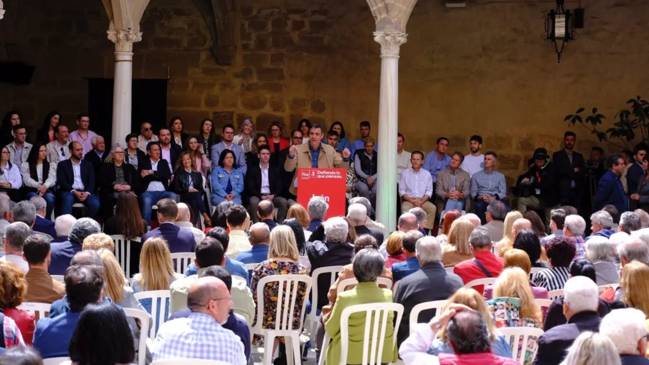  S&aacute;nchez clausura una jornada sobre mundo rural - JUANDE ORTIZ 