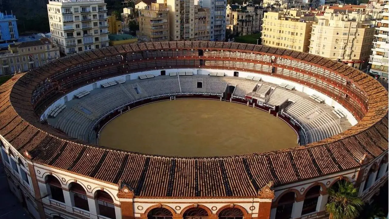  Plaza de toros 