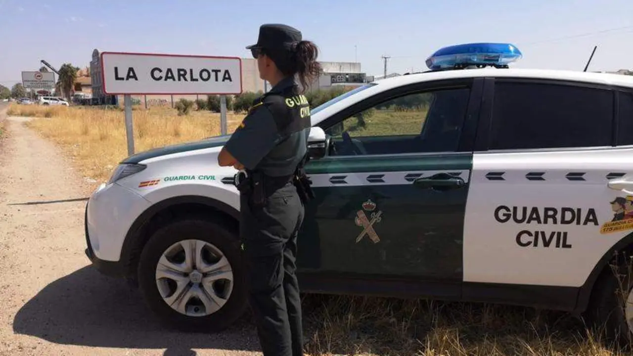  Guardia Civil en La Carlota 