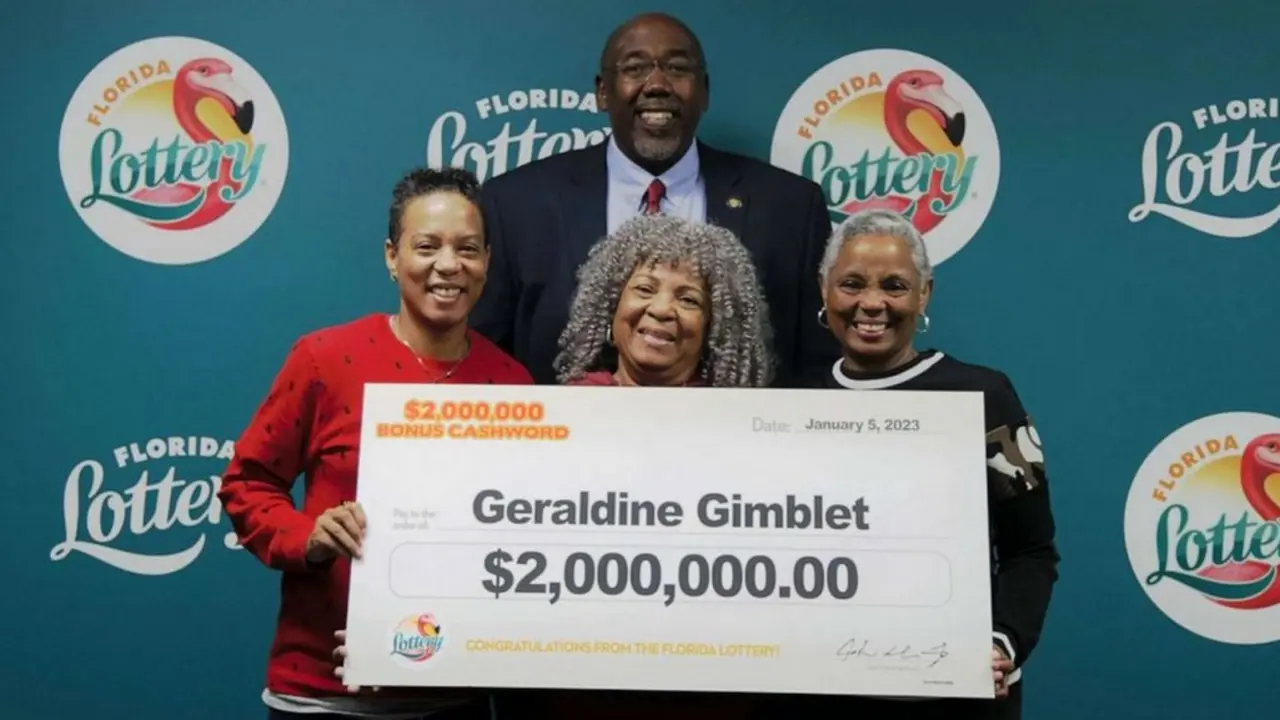  Geraldine Gimblet con su hija y su nieta - Loter&iacute;a de Florida 