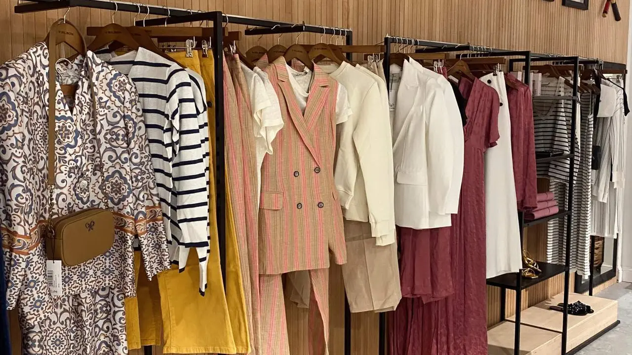  Silbon Woman Puerto Ban&uacute;s 