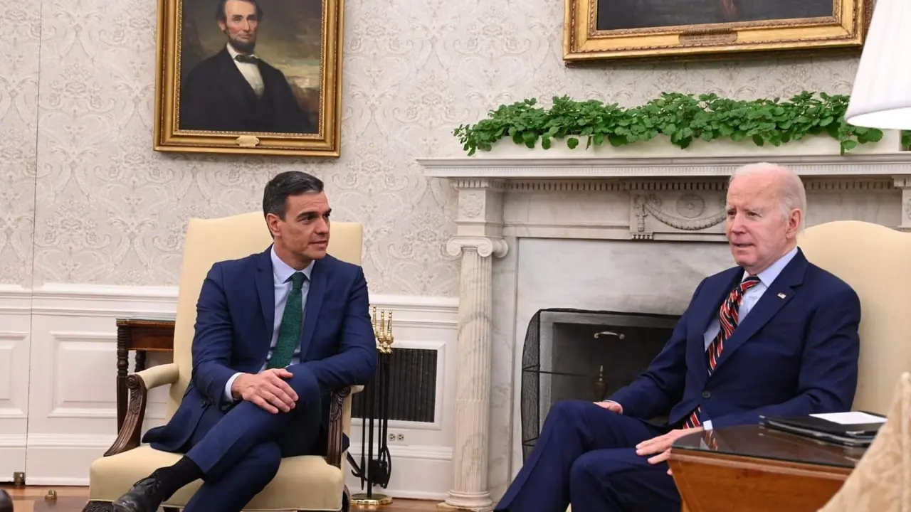  El presidente del Gobierno, Pedro S&aacute;nchez, junto a su hom&oacute;logo estadounidense, Joe Biden 