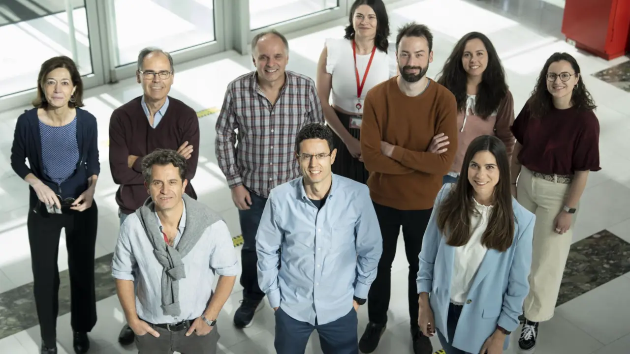  En Primer Plano: Emilio Camafeita, Rui Benedito Y Macarena Fern&aacute;ndez; Detr&aacute;s, De Izda. A Dcha., Ana Dopazo, Jes&uacute;s V&aacute;zquez, Alberto Benguria, Mariya Lytvyn, Severin Muhleder, Sof&iacute;a S&aacute;nchez, Lourdes Garc&iacute;a. - CNIC 