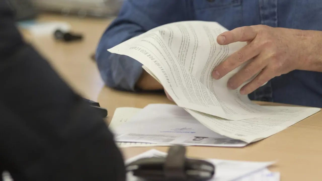  Archivo - Trabajadores, trabajador, trabajo, Seguridad Social, Oficina de empleo, funcionario, funcionarios, empleo, empleos, oficinas, empresa, empresas - EUROPA PRESS - Archivo 