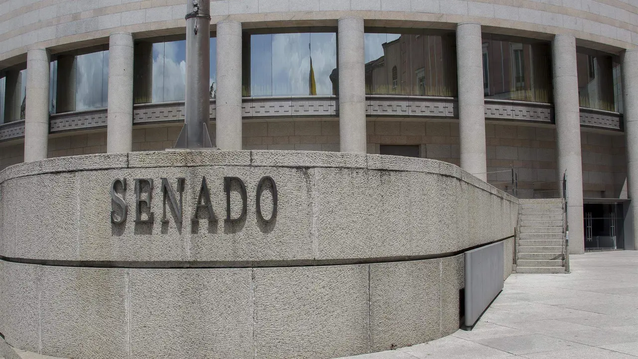  Fachada del Senado de Espa&ntilde;a 