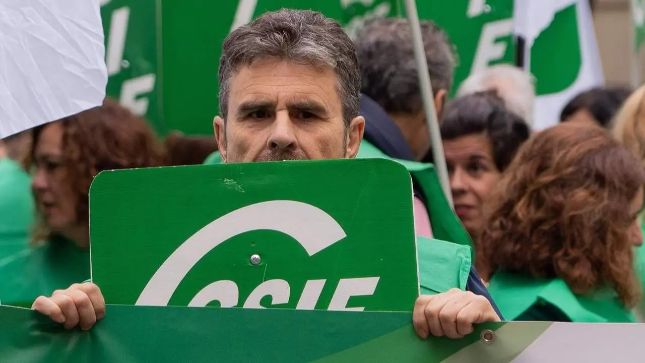  Concentraci&oacute;n a las puertas de la delegaci&oacute;n del gobierno a 23 de noviembre de 2022, en Sevilla Andaluc&iacute;a, Espa&ntilde;a 