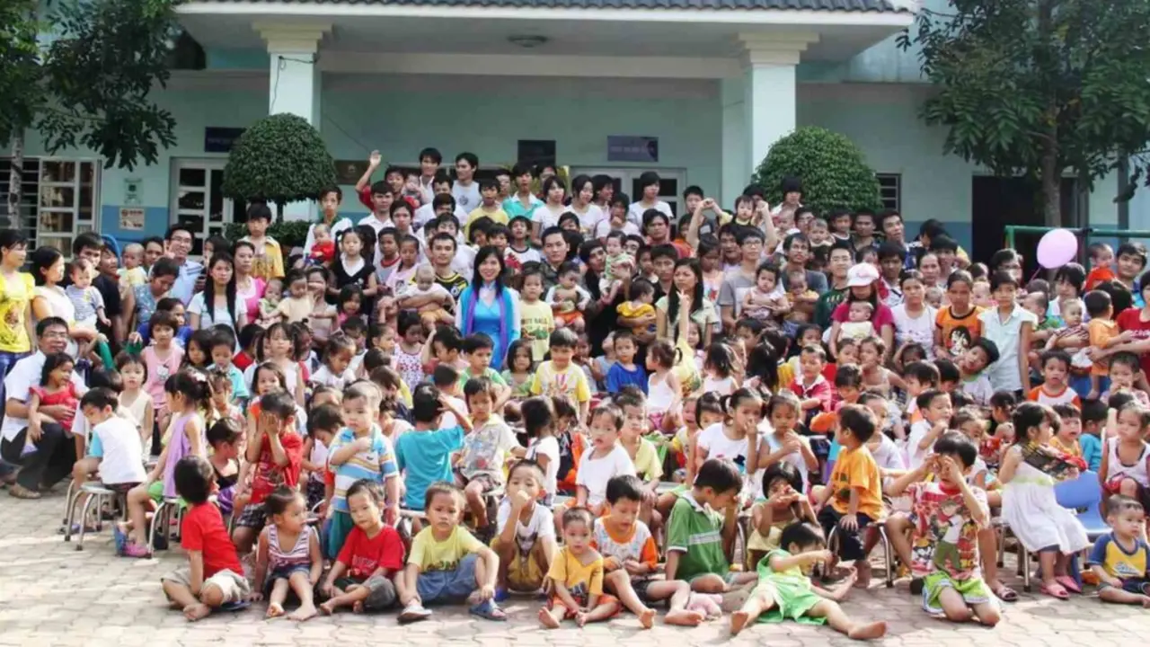  Que Huong Charity Center &ndash; retrieved from Facebook 