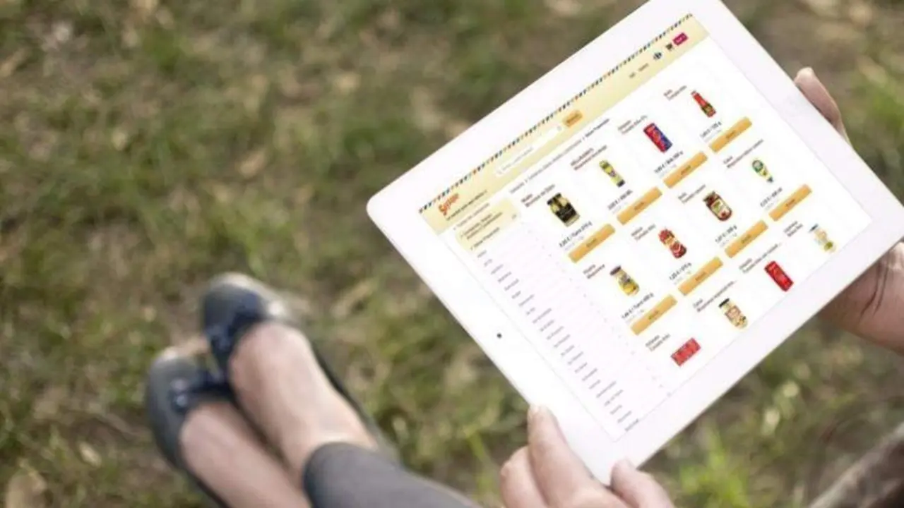  Consulta una deben una tablet 