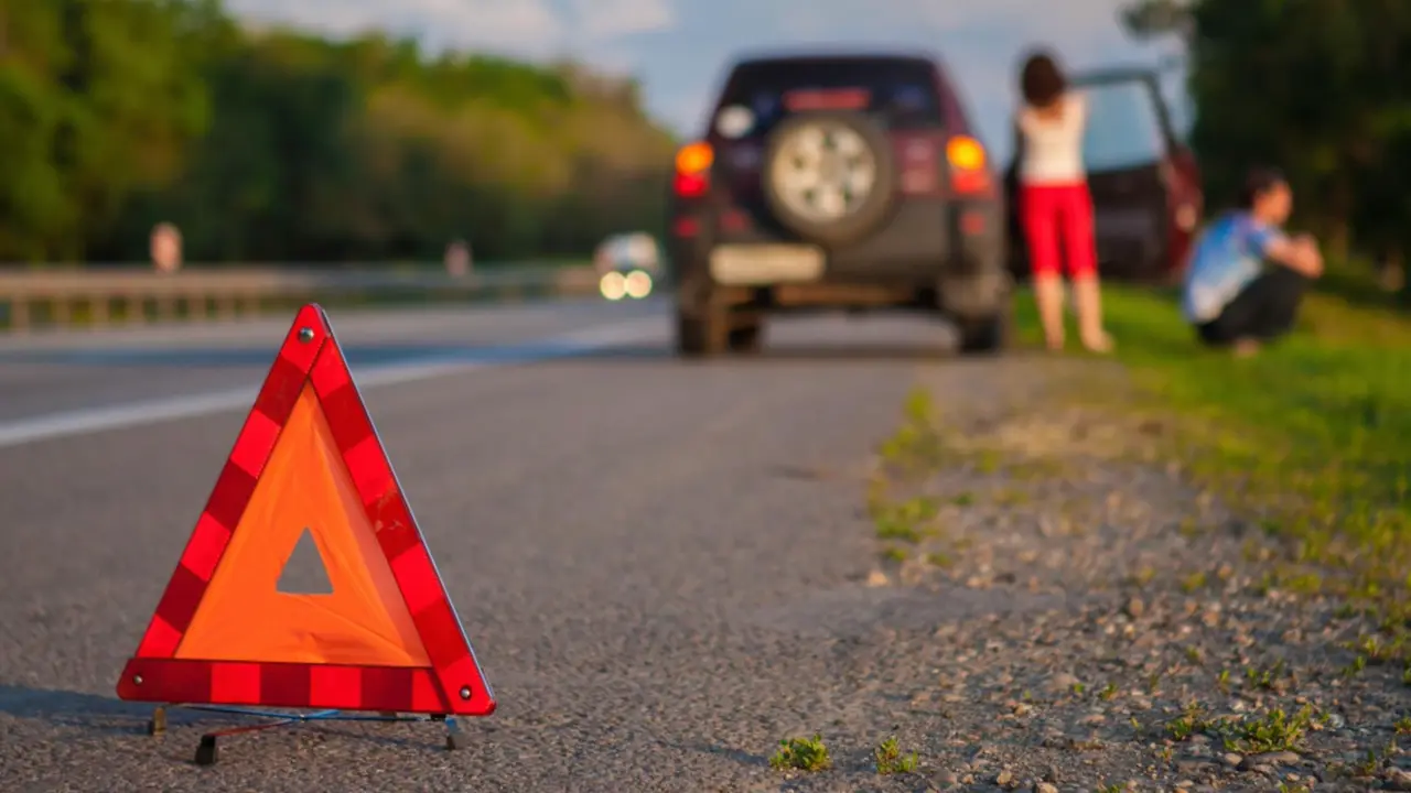  Archivo - Aver&iacute;a en carretera - INDUSTRIAS DOLZ - Archivo 