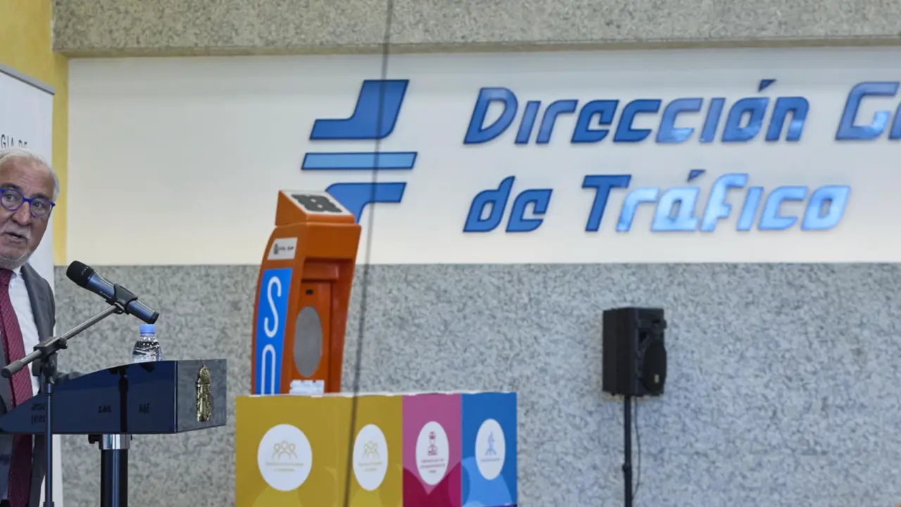  Archivo - El director general de Tr&aacute;fico, Pere Navarro, en una imagen de archivo. - Jes&uacute;s Hell&iacute;n - Europa Press - Archivo 