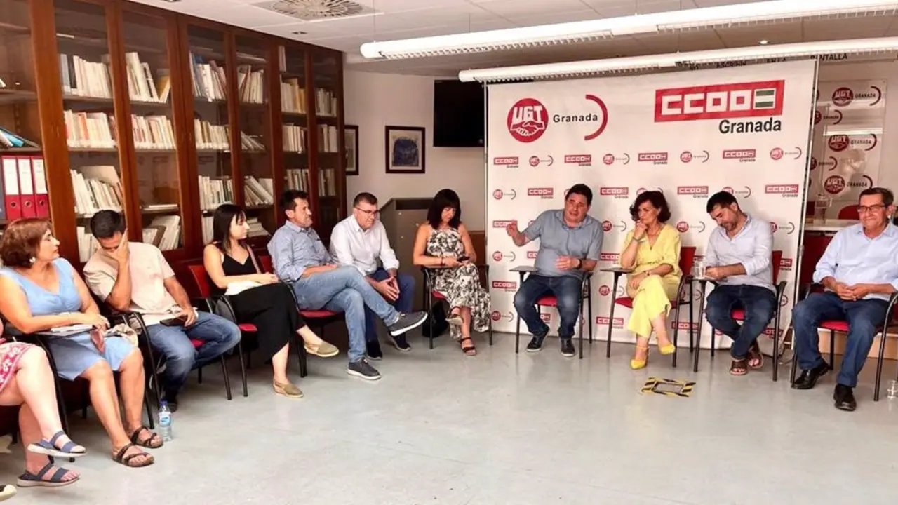  Encuentro de dirigentes del PSOE con sindicatos - PSOE 