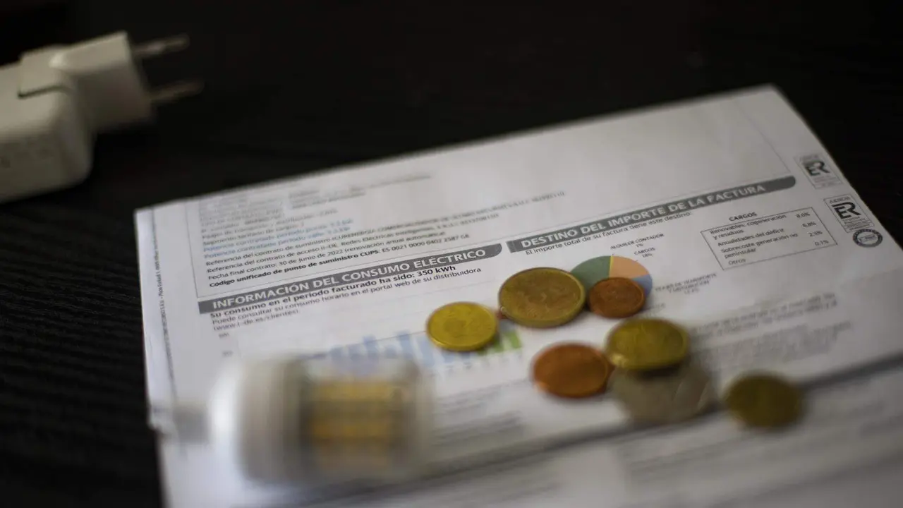  Una factura del consumo de luz 
