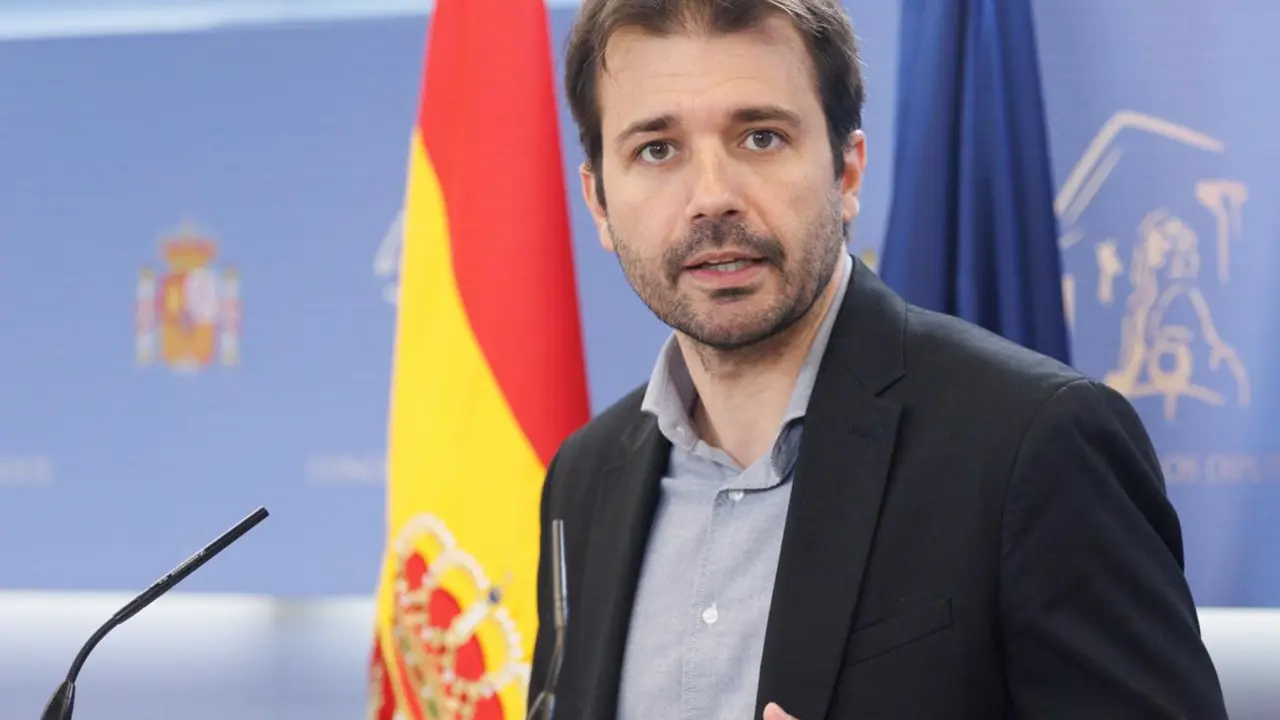  Archivo - El cabeza de lista de la coalici&oacute;n Sumar por Murcia, Javier S&aacute;nchez Serna, en el Congreso de los Diputados, a 18 de abril de 2023, en Madrid (Espa&ntilde;a).<br>Archivo - El cabeza de lista de la coalici&oacute;n Sumar por Murcia, Javier S&aacute;nchez Serna, en el Congreso de los Diputados, a 18 de abril de 2023, en Madrid (Espa&ntilde;a). - Eduardo Parra - Europa Press - Archivo 