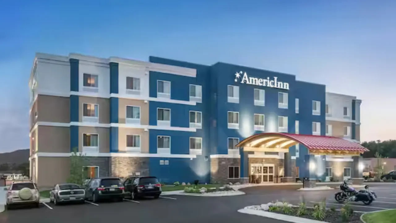  AmericInn 