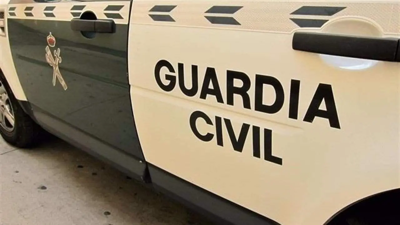  Veh&iacute;culo de la Guardia Civil en imagen de archivo 