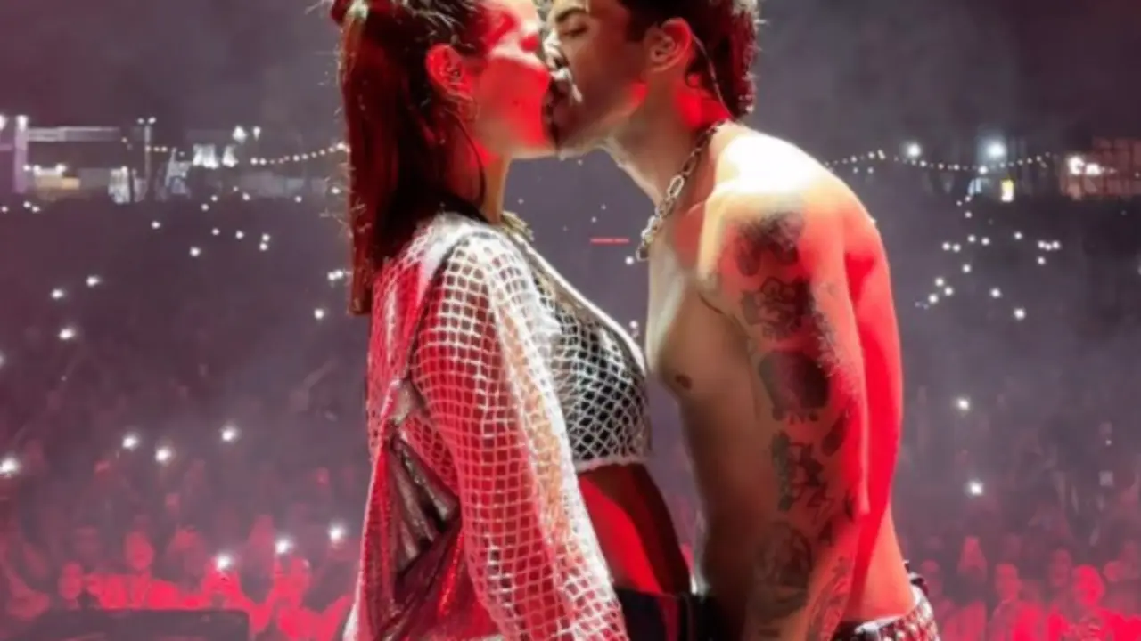  Laura Escanes y &Aacute;lvaro de Luna 