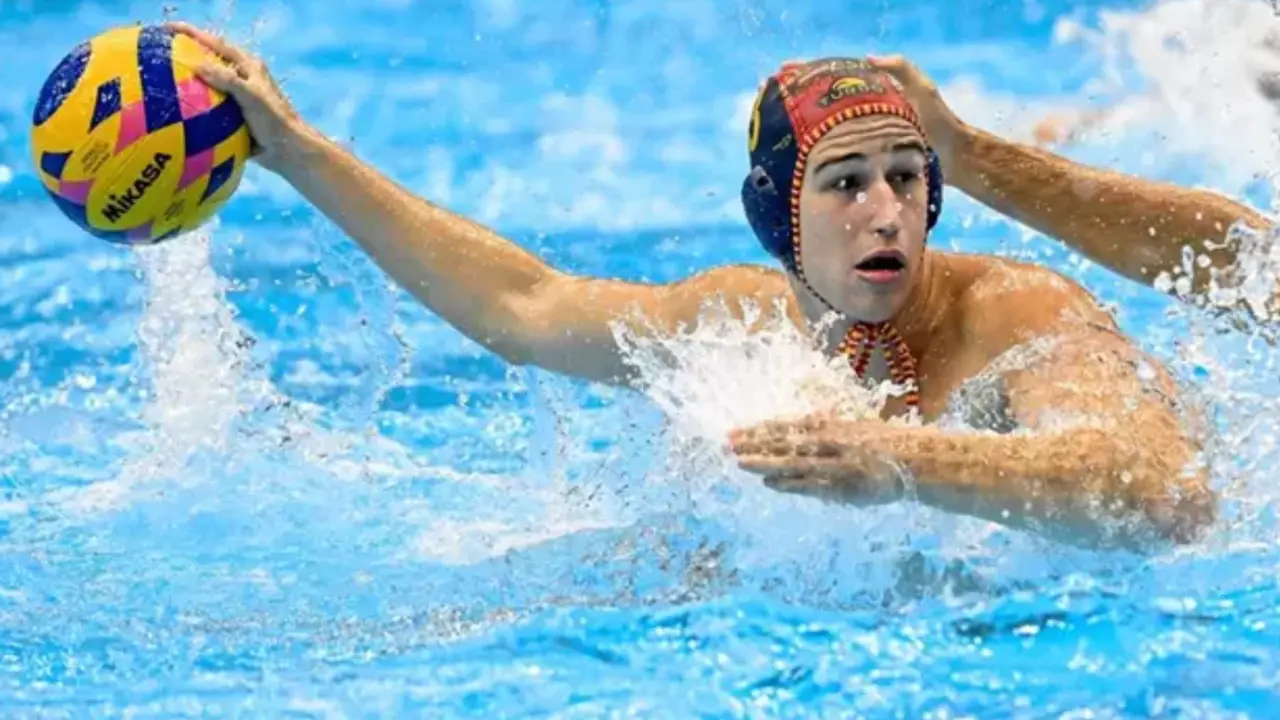  &Aacute;lvaro Granados, durante un partido.<br>- RFEN 
