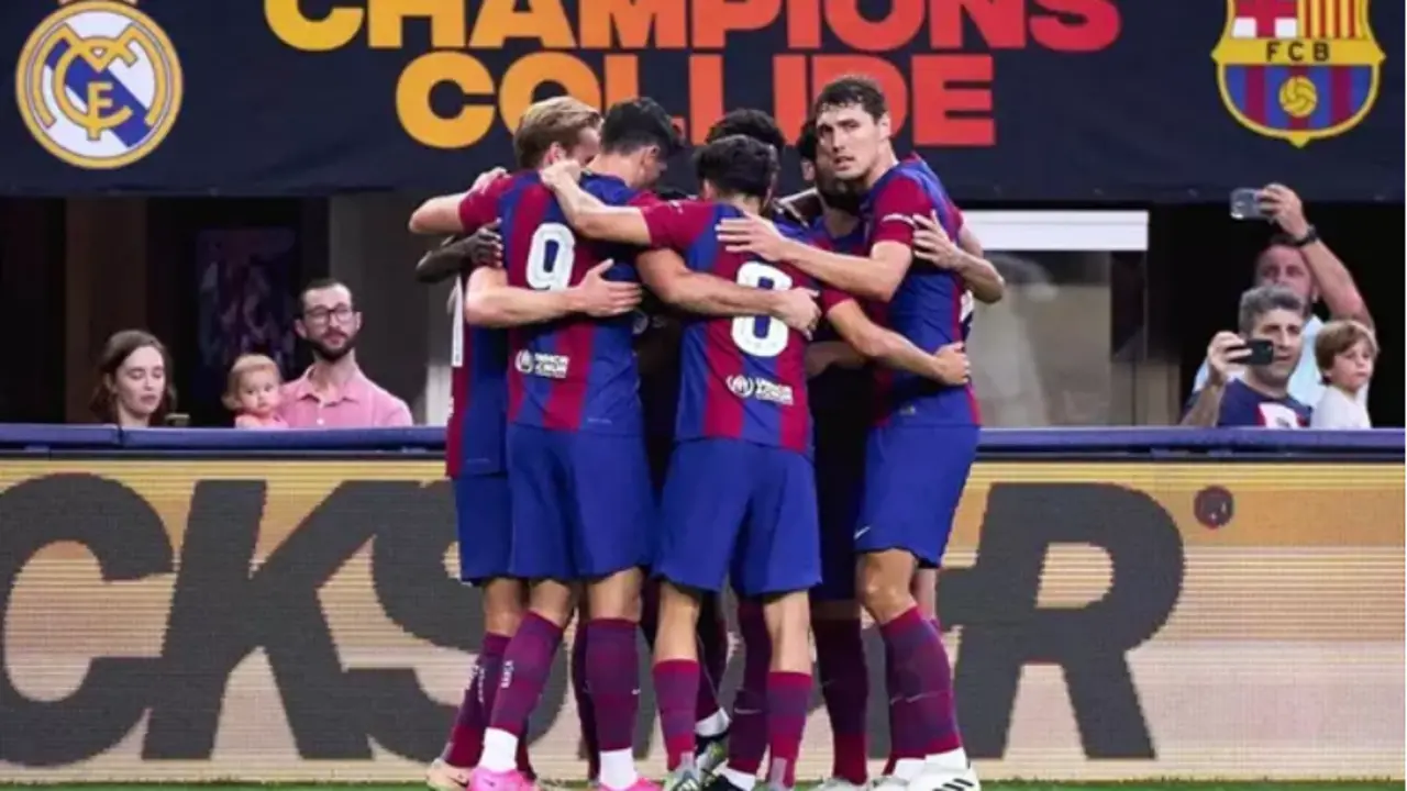  El Barcelona celebrando uno de los goles del Cl&aacute;sico 