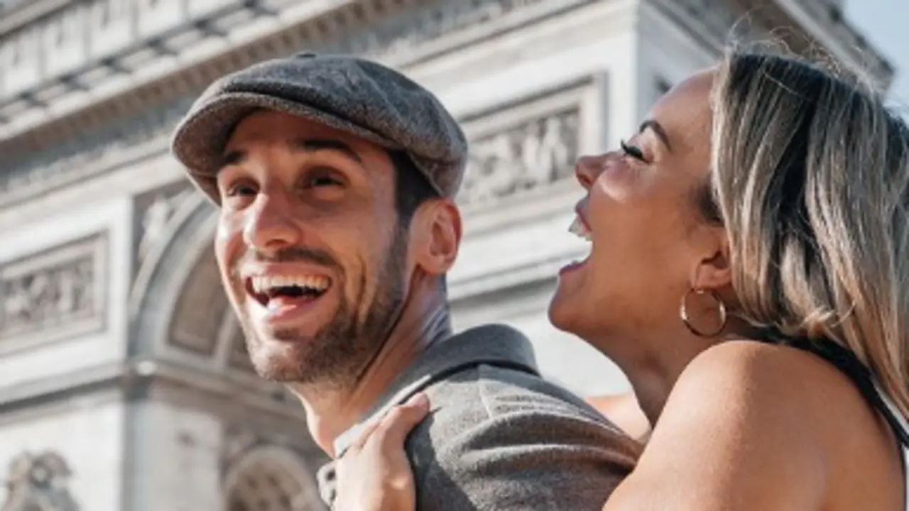  Sergio Rico y Alba Silva 