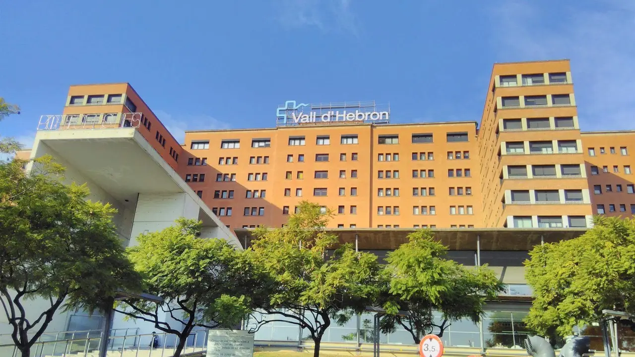  Fachada de l'Hospital Vall d'Hebron 